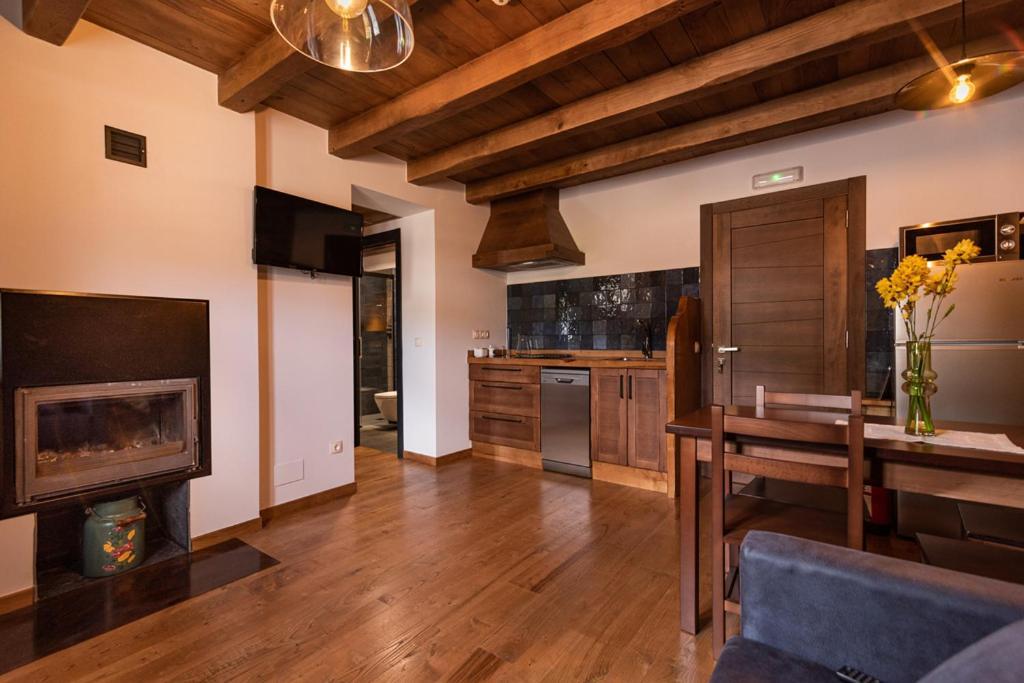 Apartamentos Rurales Casa Llongo Coana Eksteriør bilde